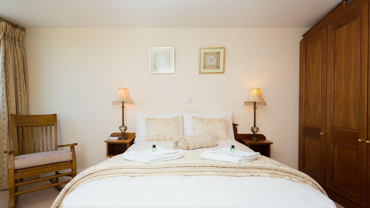 Bethel Guesthouse Росс-Карбери Экстерьер фото