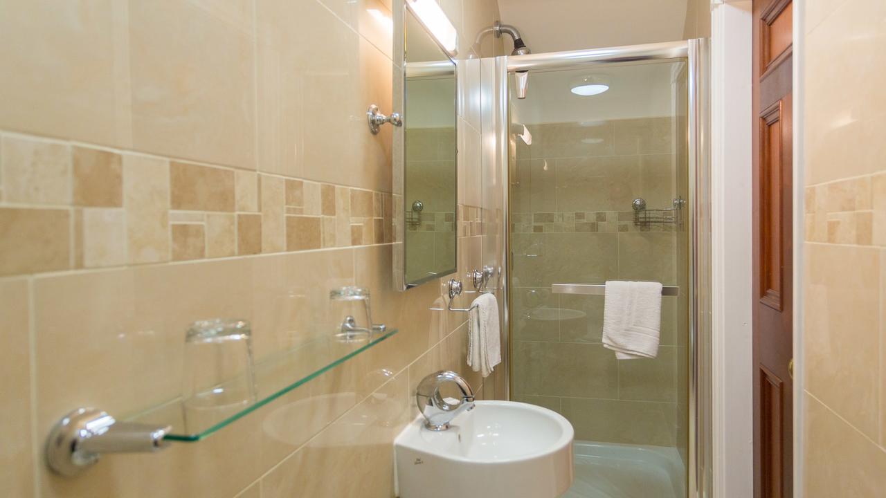 Bethel Guesthouse Росс-Карбери Экстерьер фото